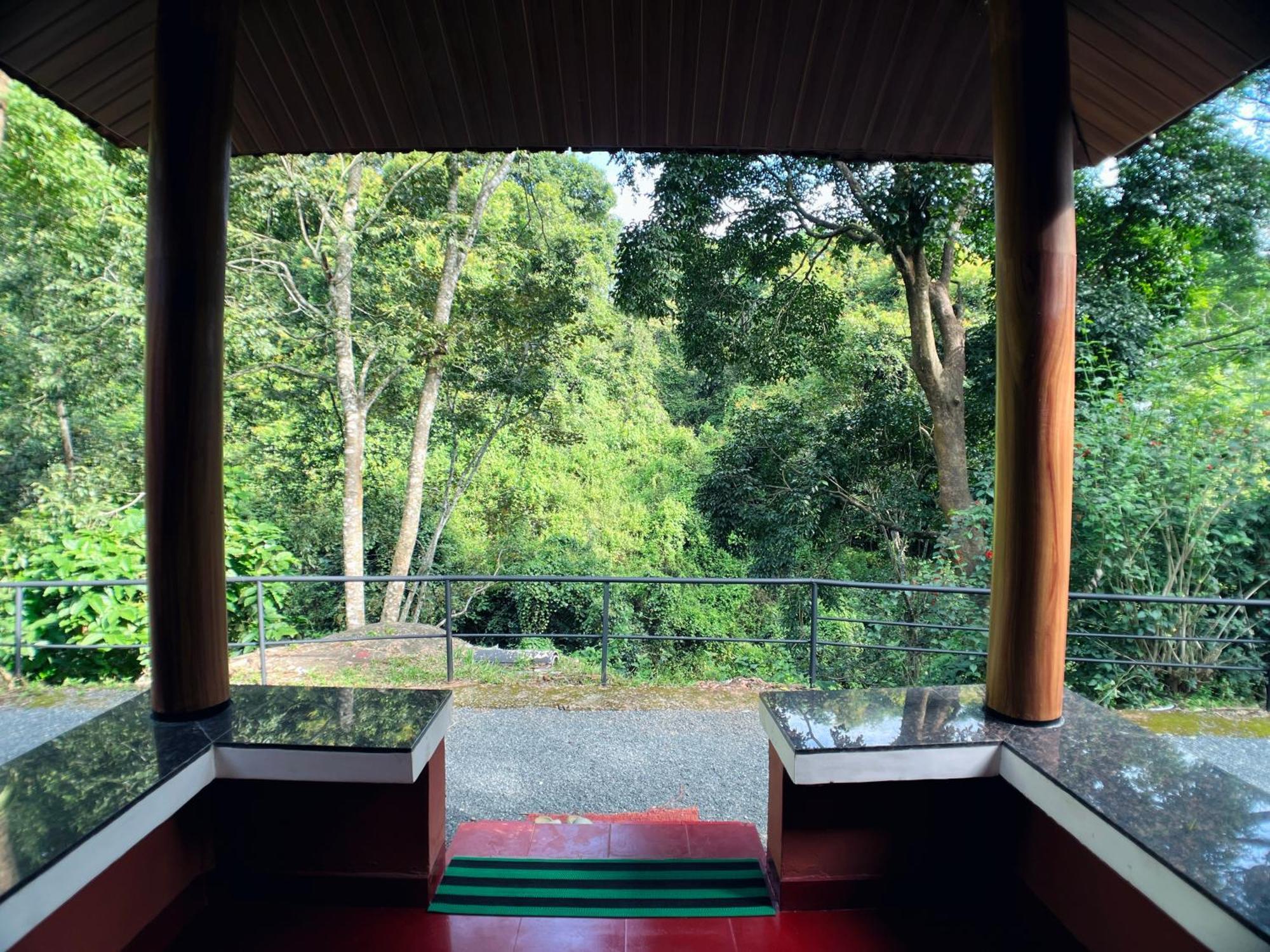 Mahout Resort Wayanad - An Experiential Jungle Stay With Waterfall Kalpetta Exterior photo
